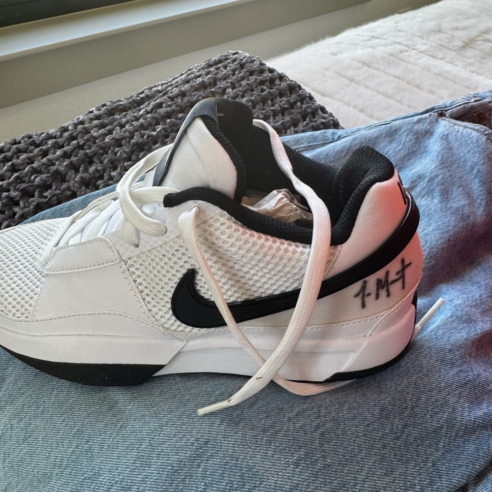 Nike Zoom Hyperset 2. White and Black Retro Trainer Sneakers…. BRAND NEW - Picture 4 of 8